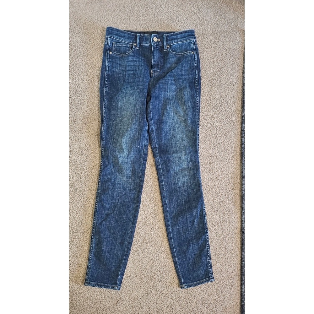 White House Black Market Extra High-Rise Skinny Jeans Everyday Soft Blue Size 2